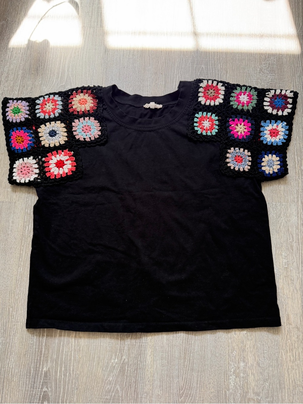 Entro Black Tee with Colorful Crochet Granny-Square Sleeves